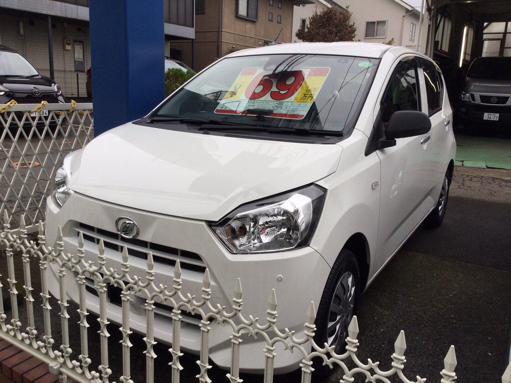 中古車 ダイハツ ミライ―ス LSAⅢ